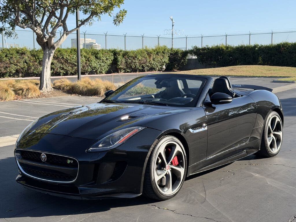 2016 Jaguar F-TYPE R