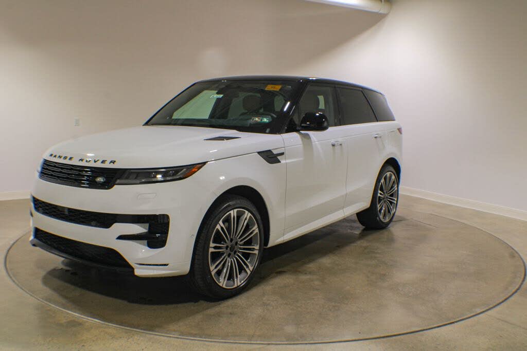 2026 Land Rover Range Rover Sport P460e Dynamic SE