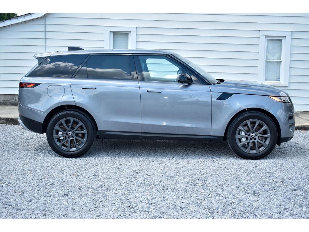 2023 Land Rover Range Rover Sport P360 SE