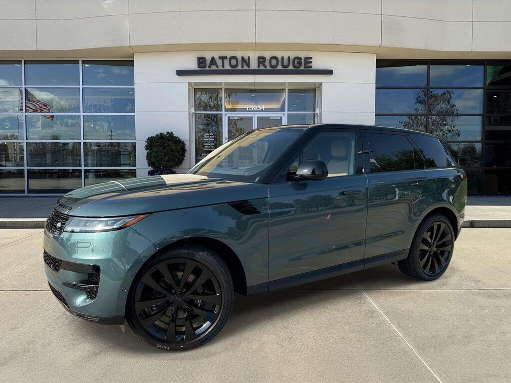 2026 Land Rover Range Rover Sport P360 SE