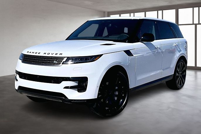 2026 Land Rover Range Rover Sport P360 SE