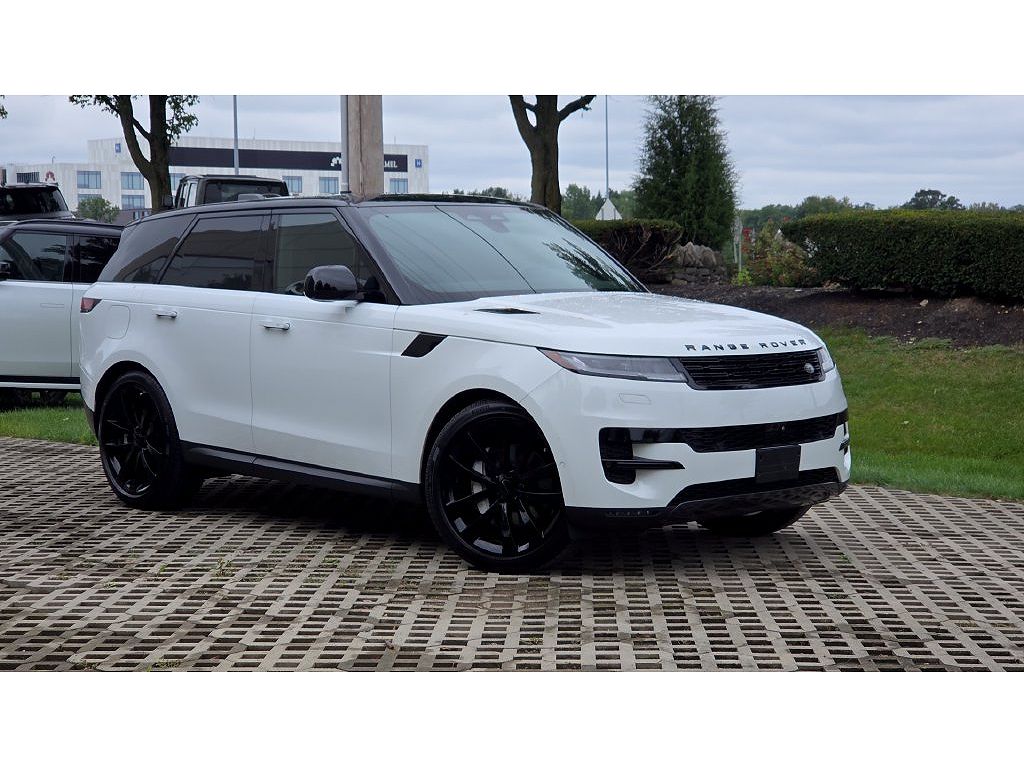 2024 Land Rover Range Rover Sport P360 SE