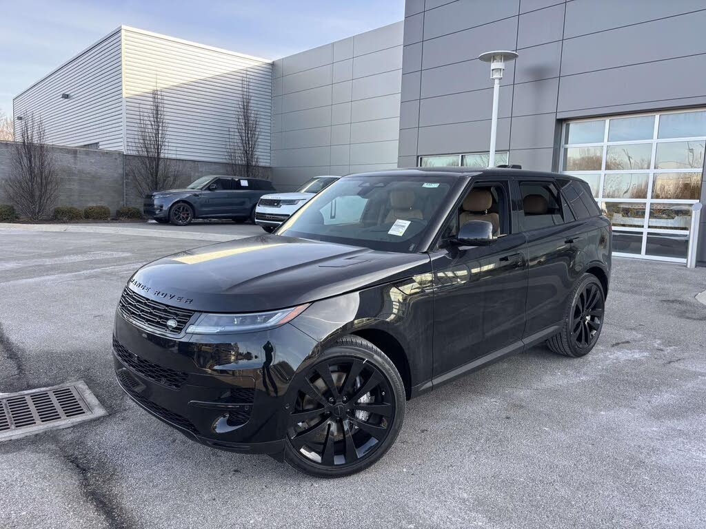 2026 Land Rover Range Rover Sport P360 SE
