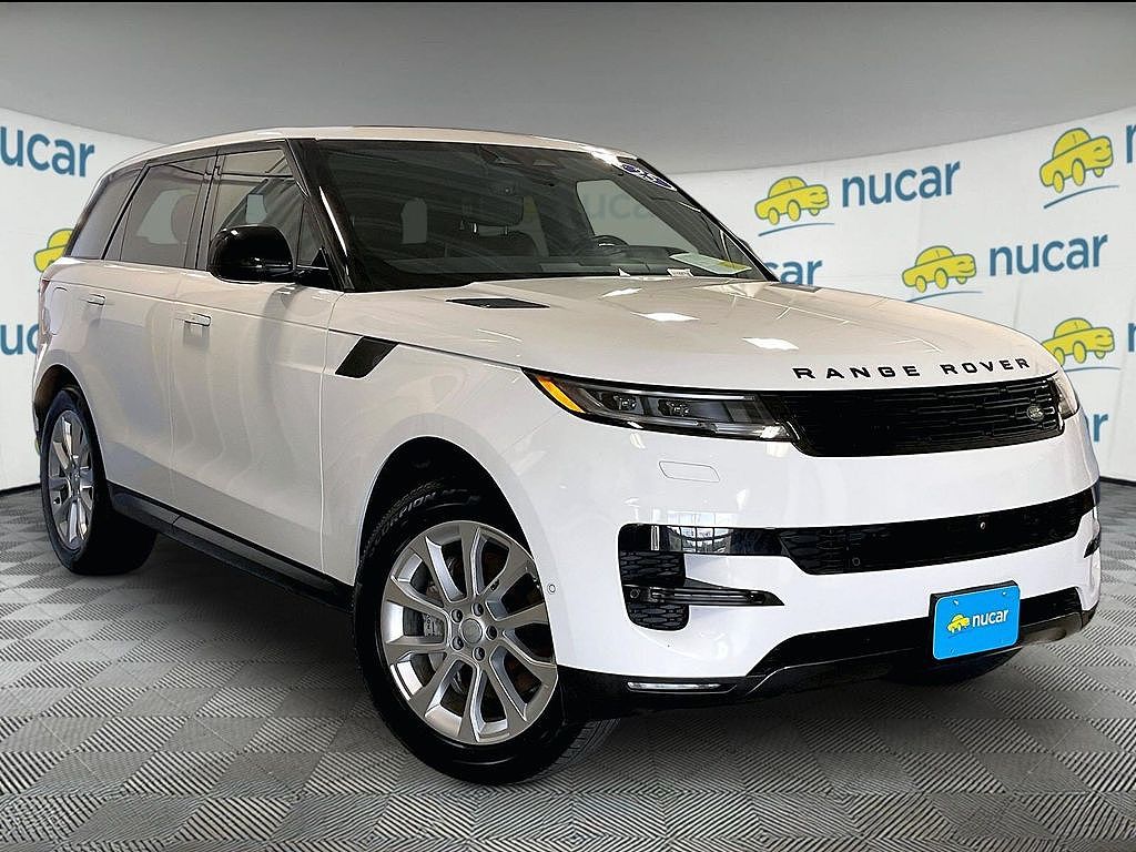 2025 Land Rover Range Rover Sport P360 SE