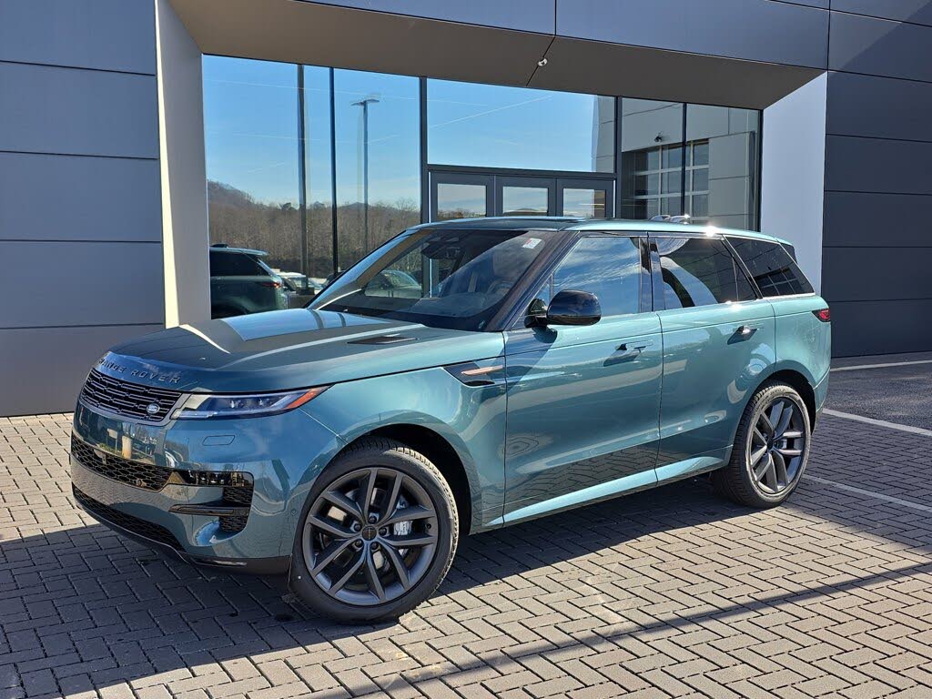 2026 Land Rover Range Rover Sport P360 SE