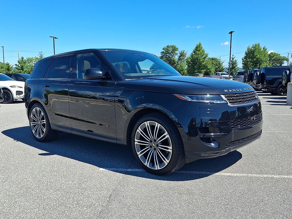 2024 Land Rover Range Rover Sport SE