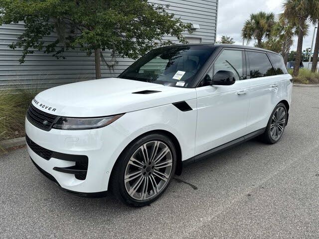 2026 Land Rover Range Rover Sport P360 SE