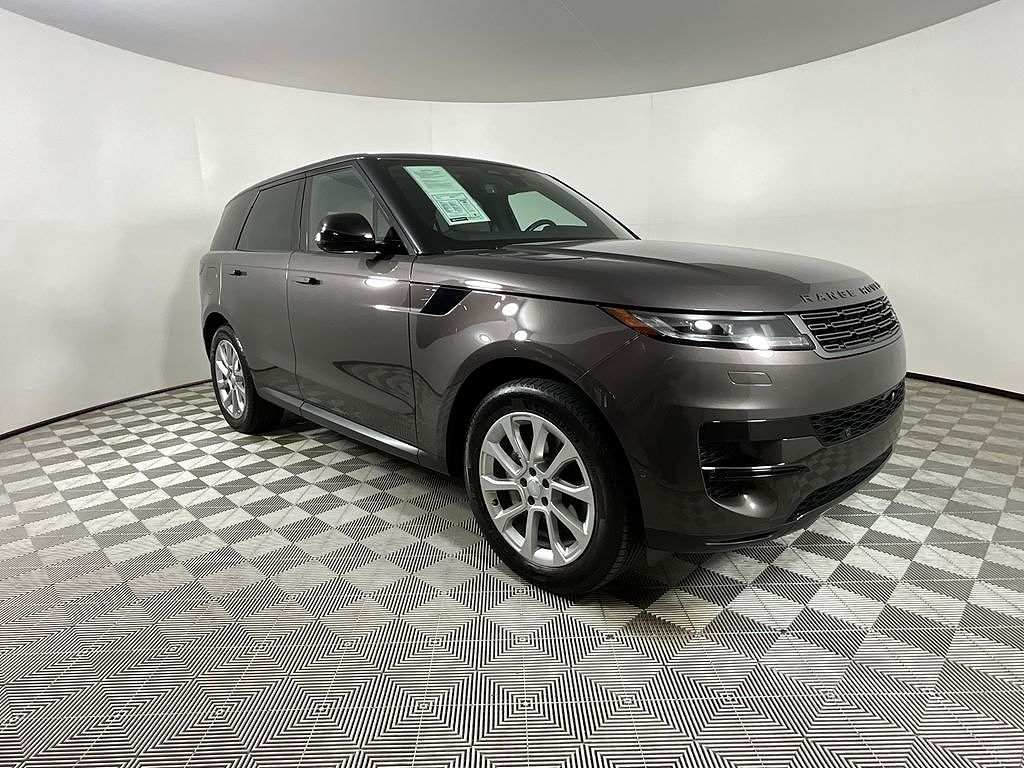 2024 Land Rover Range Rover Sport P360 SE
