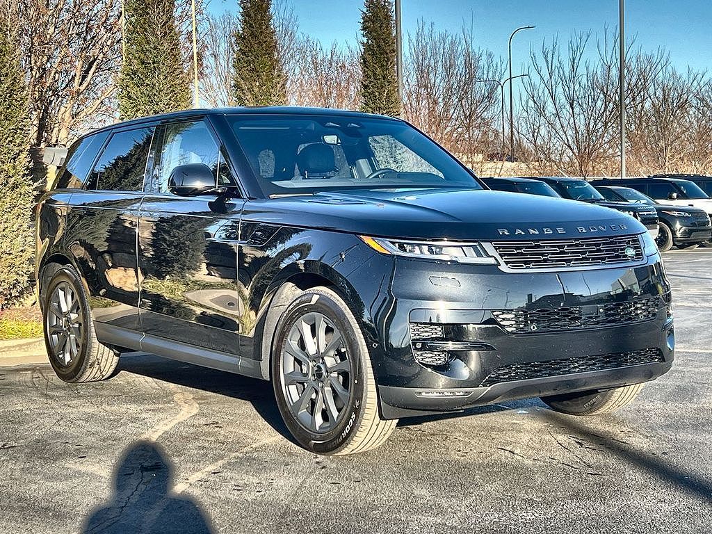 2026 Land Rover Range Rover Sport P360 SE