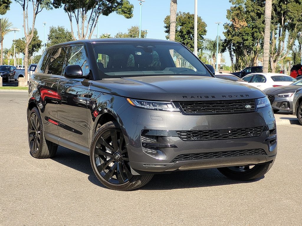 2024 Land Rover Range Rover Sport P360 SE