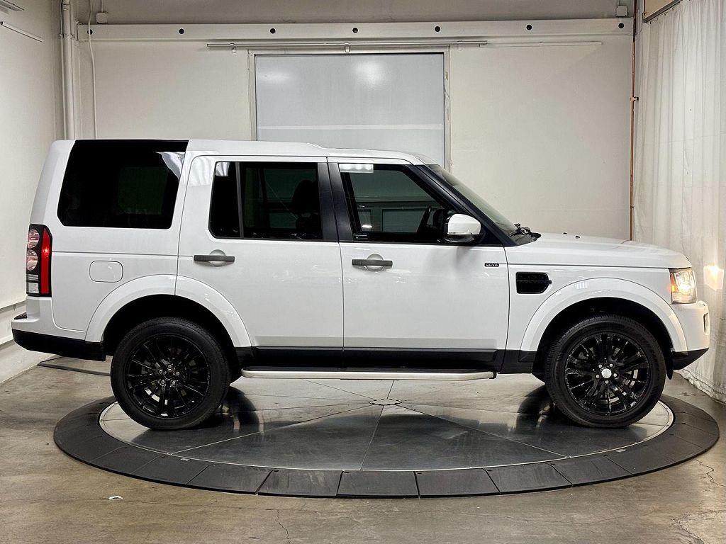 2016 Land Rover LR4
