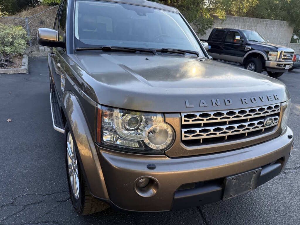 2011 Land Rover LR4 V8