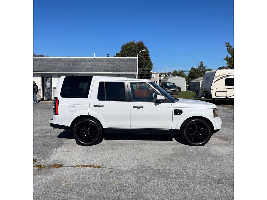 2011 Land Rover LR4 V8