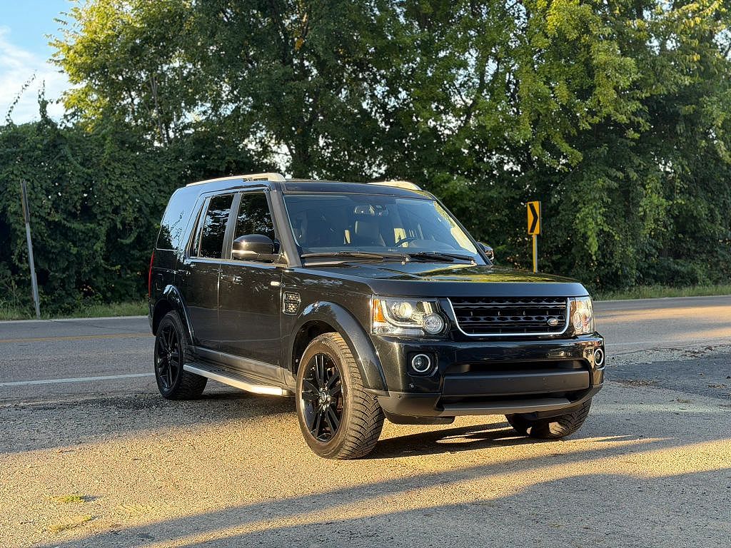 2016 Land Rover LR4 HSE LUX