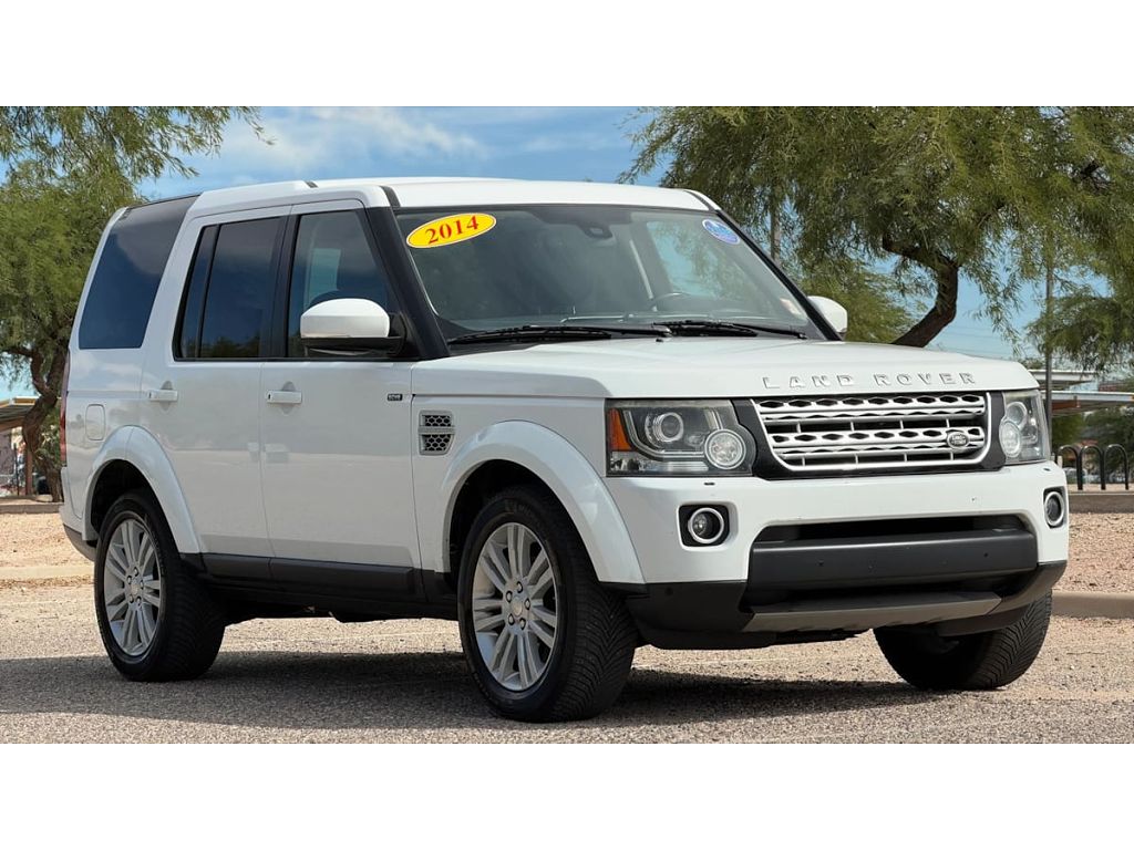 2014 Land Rover LR4 LUX