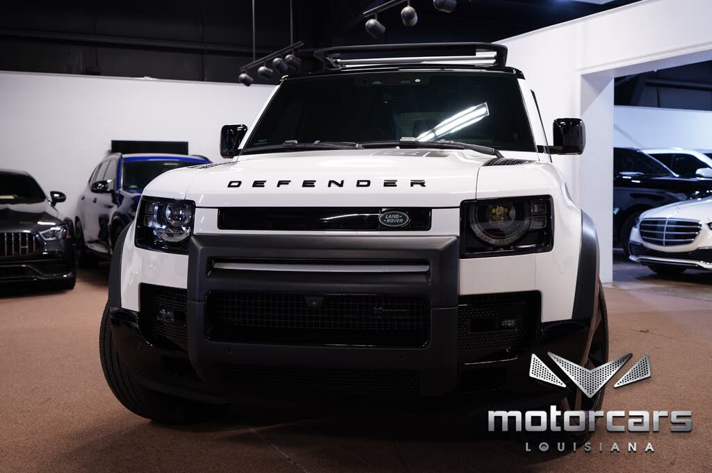 2023 Land Rover Defender 90 P400 X-Dynamic SE