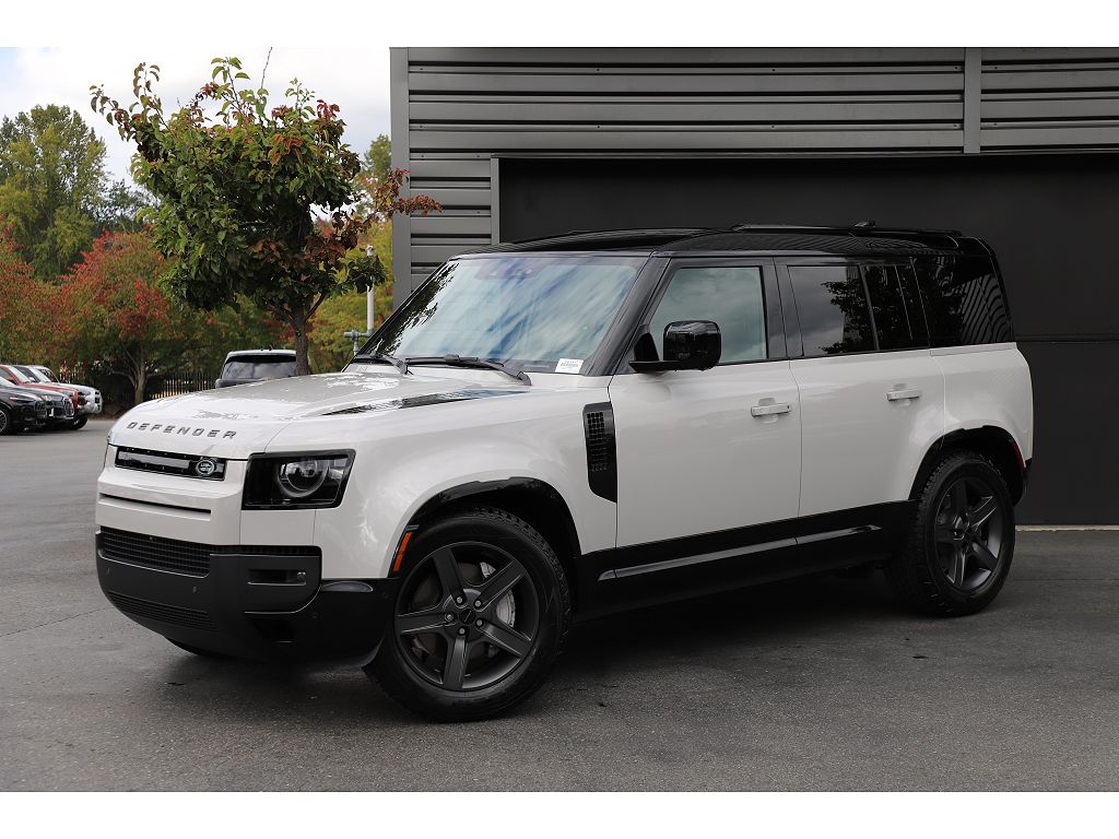 2026 Land Rover Defender 110 X-Dynamic SE