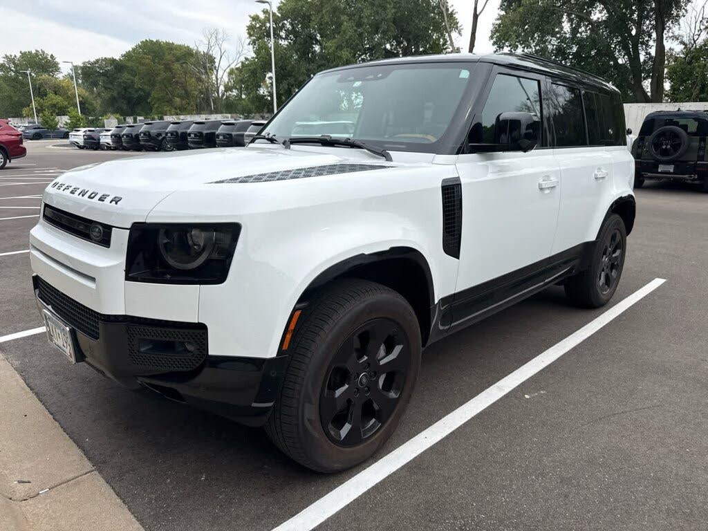2024 Land Rover Defender 110 P400 X-Dynamic SE