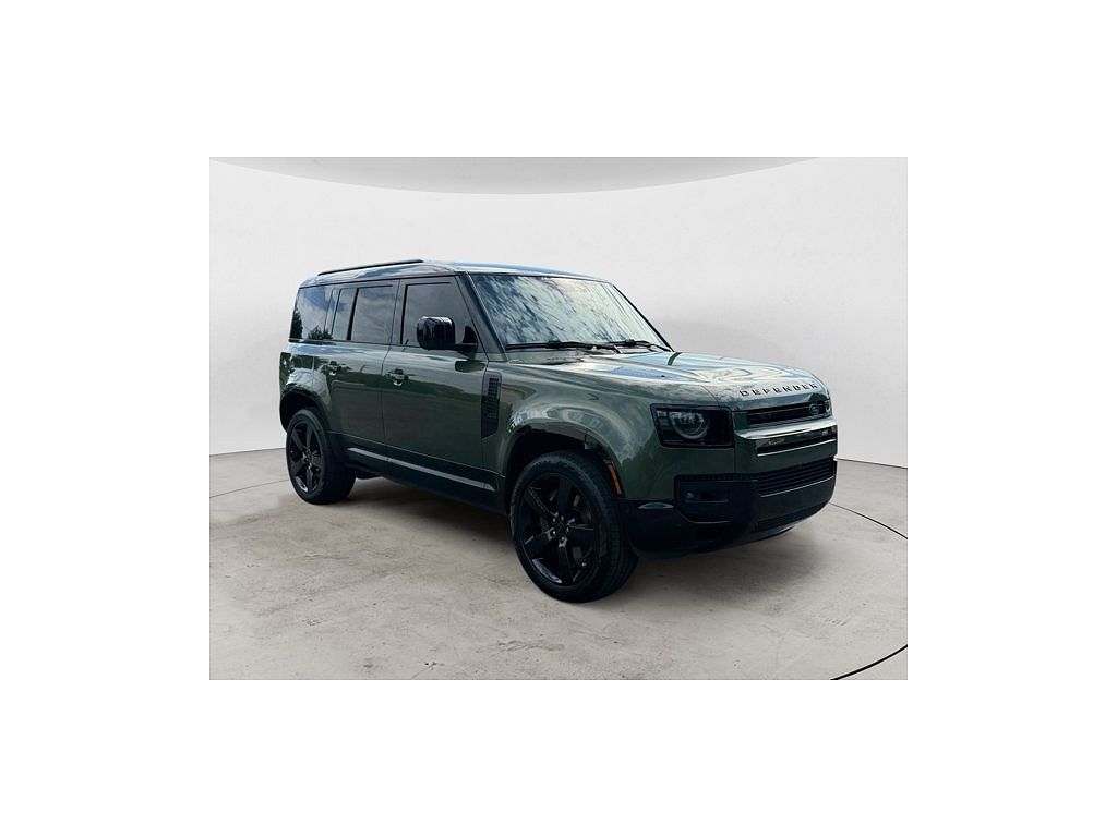 2026 Land Rover Defender 110 X-Dynamic SE