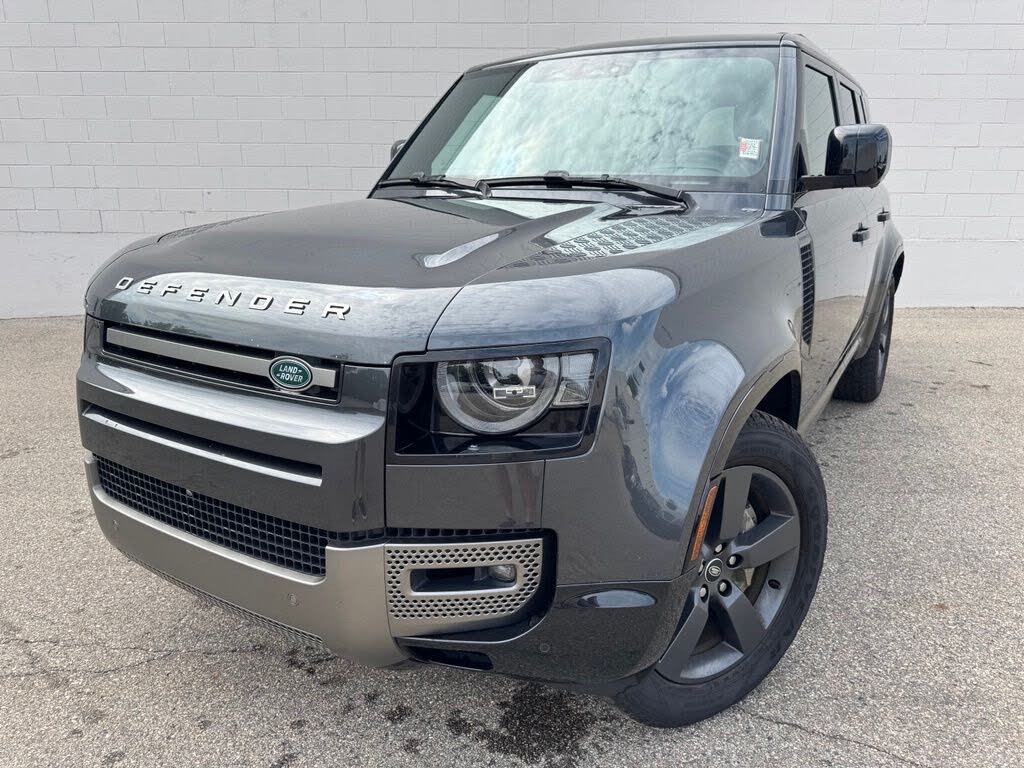 2024 Land Rover Defender 110 P400 X-Dynamic SE