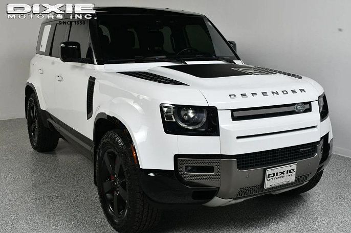 2022 Land Rover Defender 110 P400 X-Dynamic SE