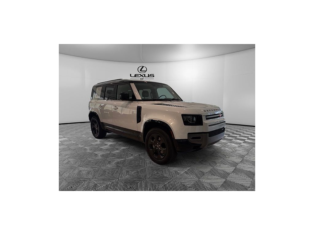2022 Land Rover Defender 110 P400 X-Dynamic SE