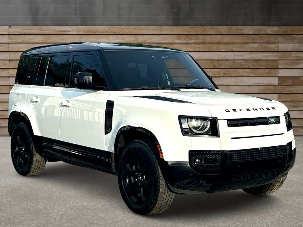 2022 Land Rover Defender 110 P400 X-Dynamic SE