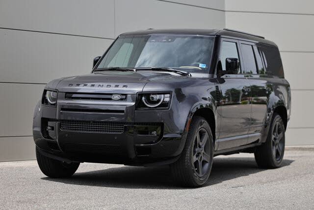 2026 Land Rover Defender 130 P400 X-Dynamic SE