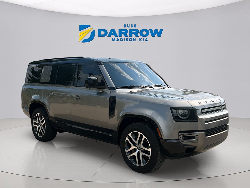 2023 Land Rover Defender 130 P400 X-Dynamic SE