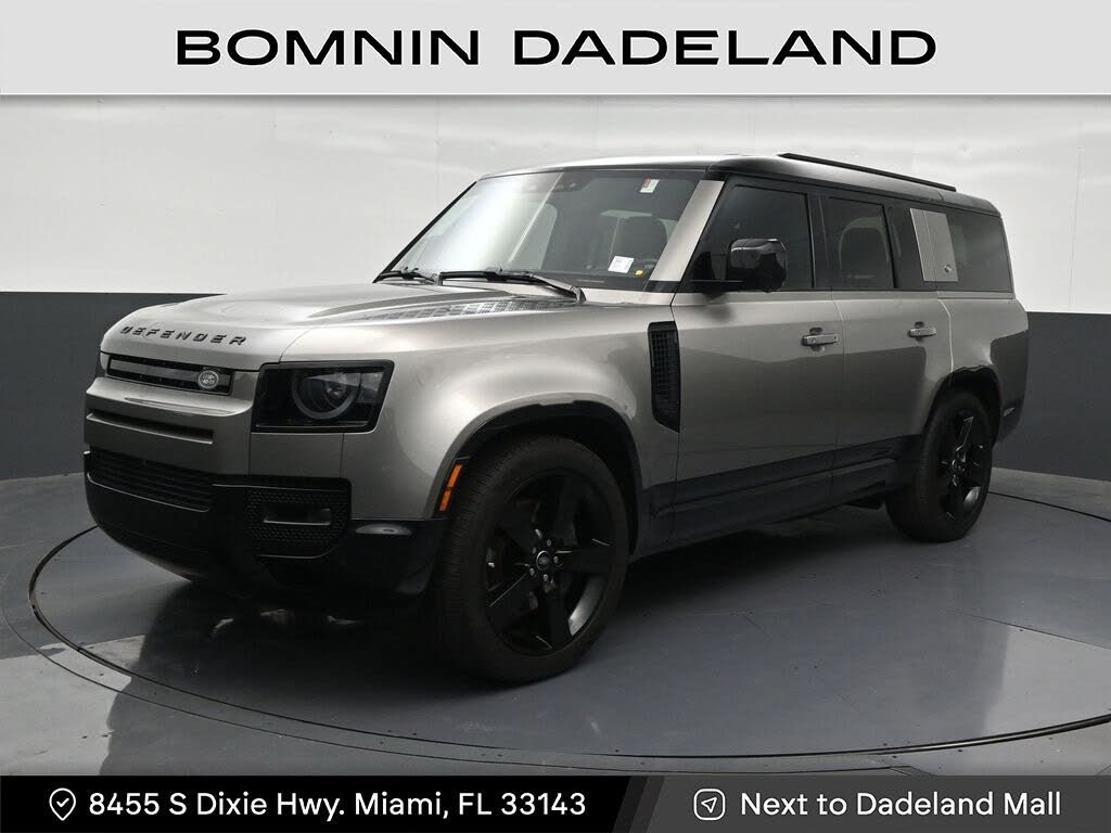 2024 Land Rover Defender 130 P400 X-Dynamic SE