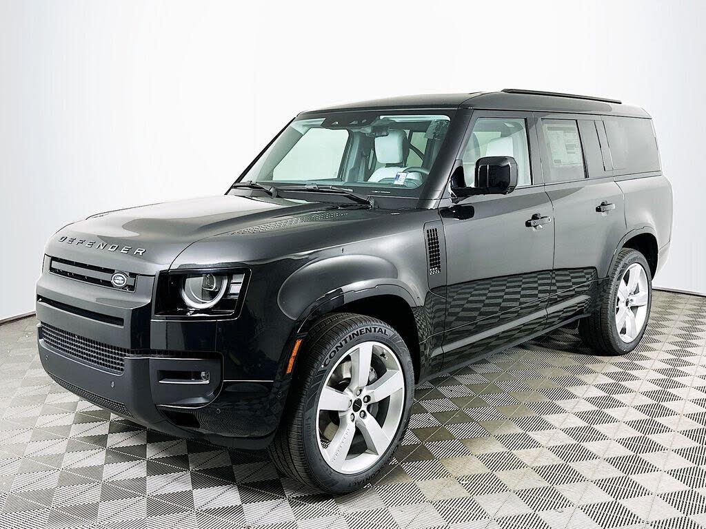2026 Land Rover Defender 130 P400 X-Dynamic SE