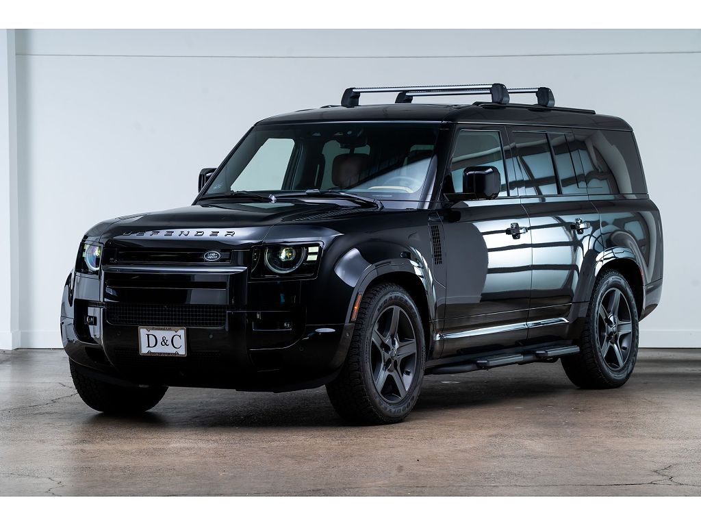 2026 Land Rover Defender 130 P400 X-Dynamic SE