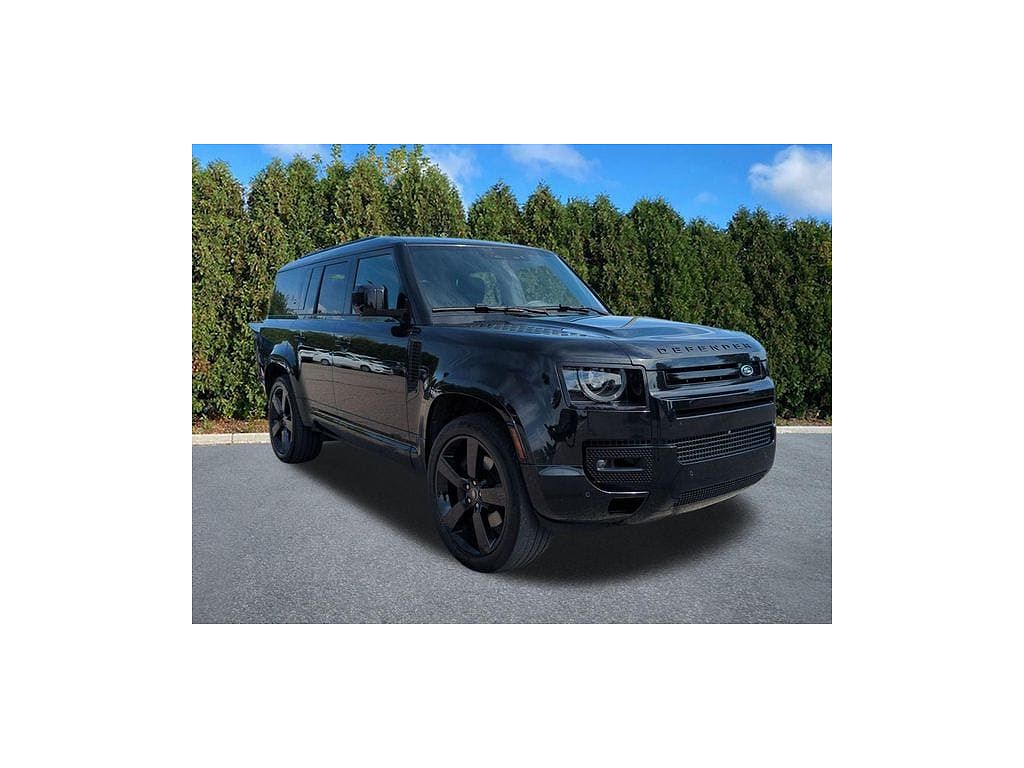 2024 Land Rover Defender 130 X-Dynamic SE