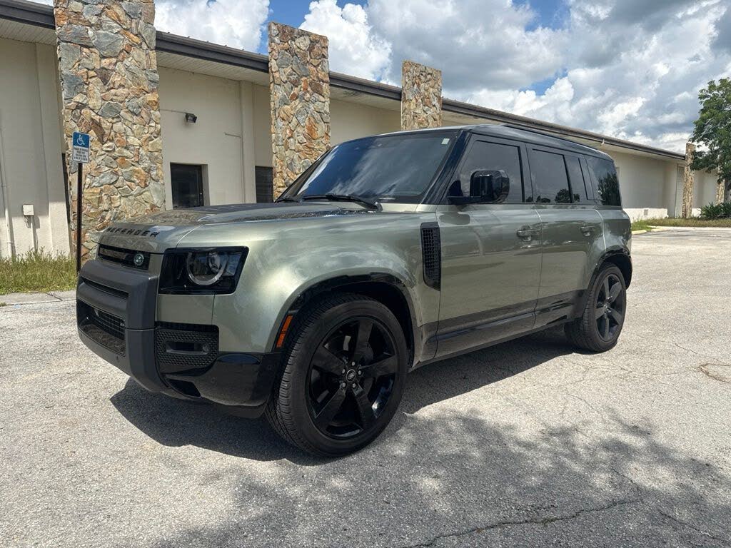 2022 Land Rover Defender 110 P400 X-Dynamic HSE