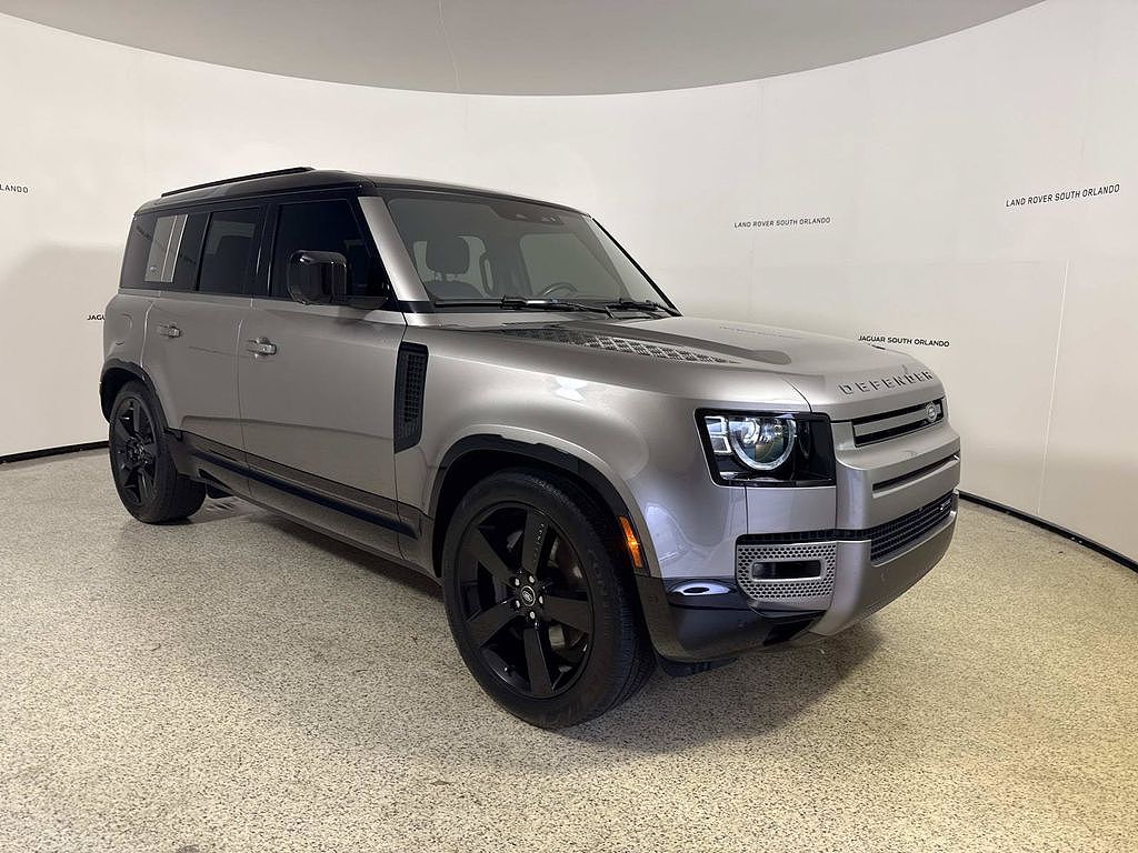 2022 Land Rover Defender 110 X-Dynamic HSE