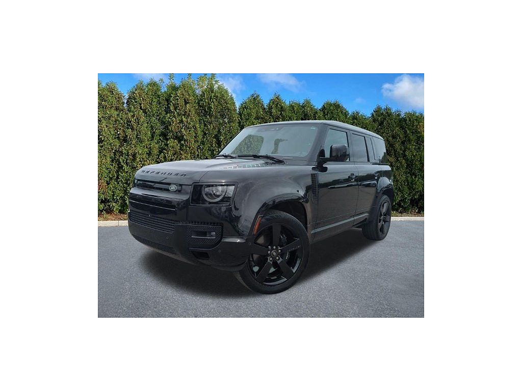 2024 Land Rover Defender 110 V8
