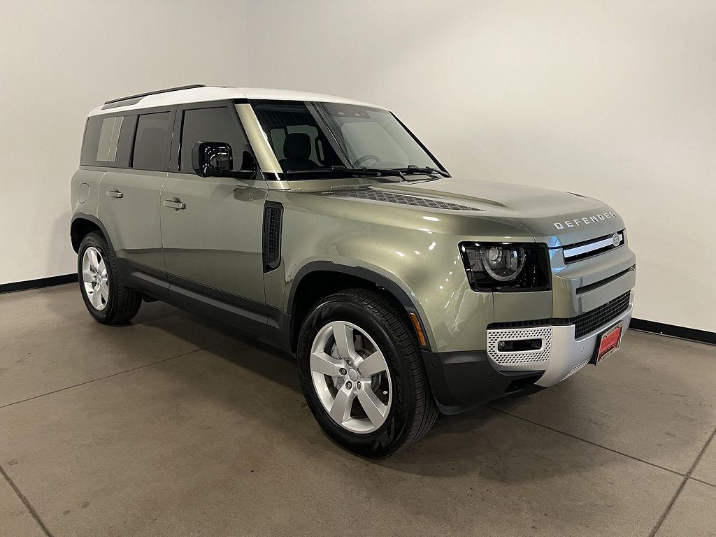 2025 Land Rover Defender 110 P400 S