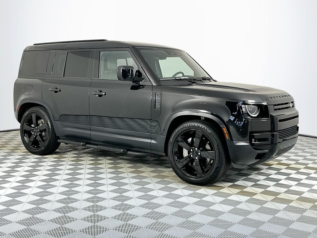 2026 Land Rover Defender 110 P300 S