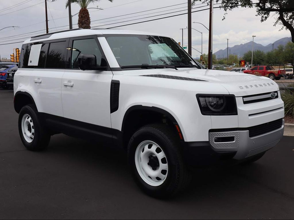 2024 Land Rover Defender 110 P300 S