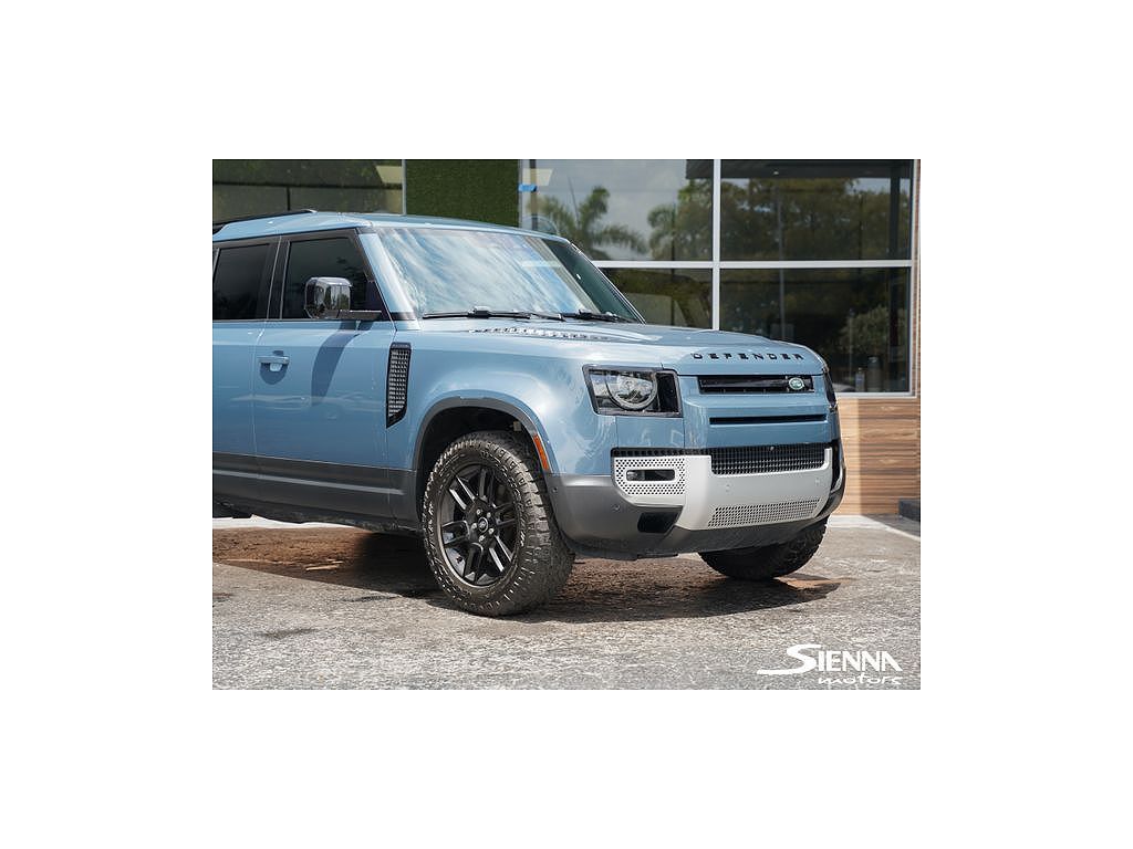 2024 Land Rover Defender 110 S