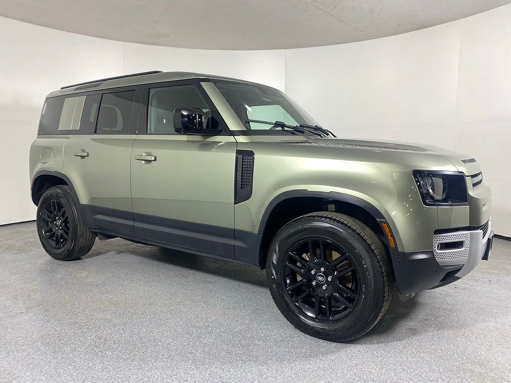 2025 Land Rover Defender 110 S