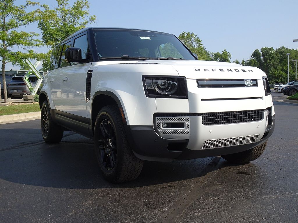 2024 Land Rover Defender 110 P300 S