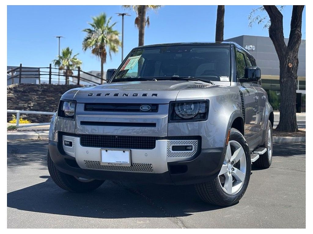 2024 Land Rover Defender 110 P300 S