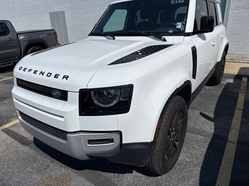2025 Land Rover Defender 110 P300 S