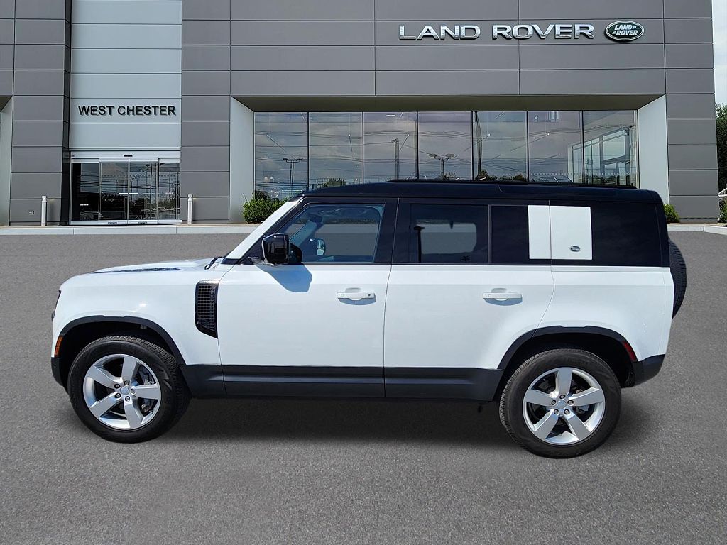 2024 Land Rover Defender 110 P400 S