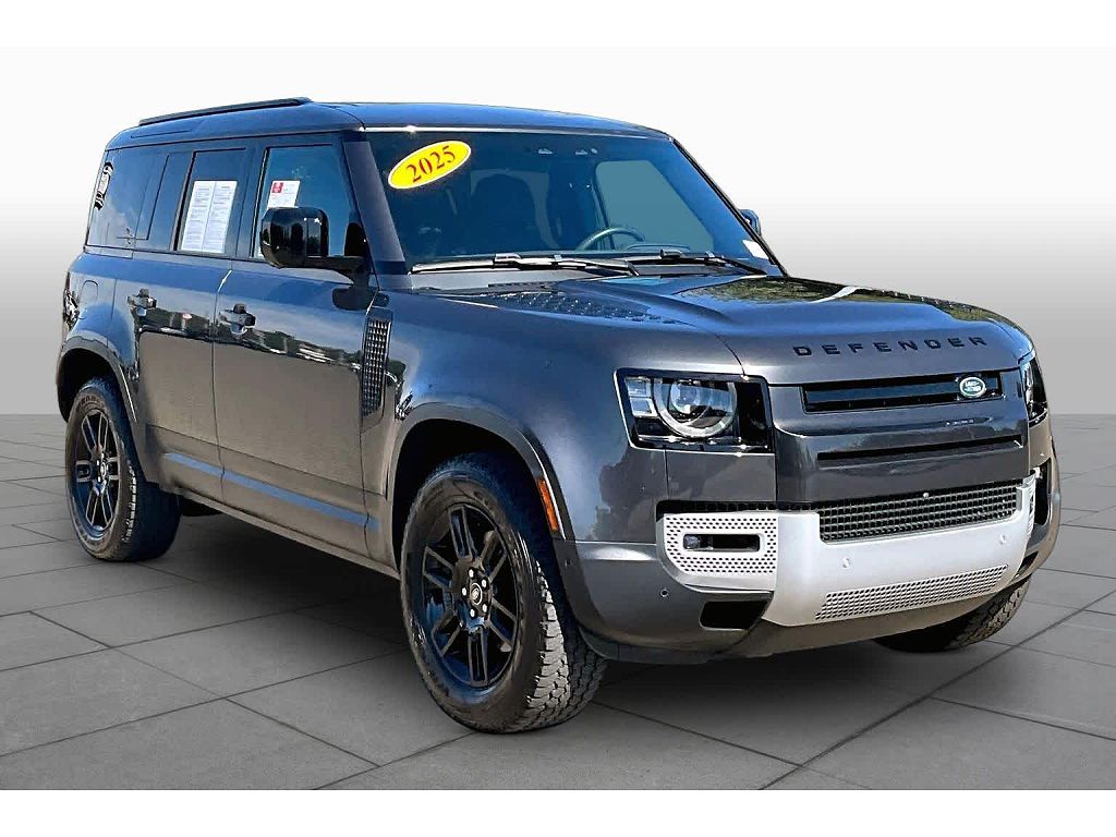 2025 Land Rover Defender 110 P300 S