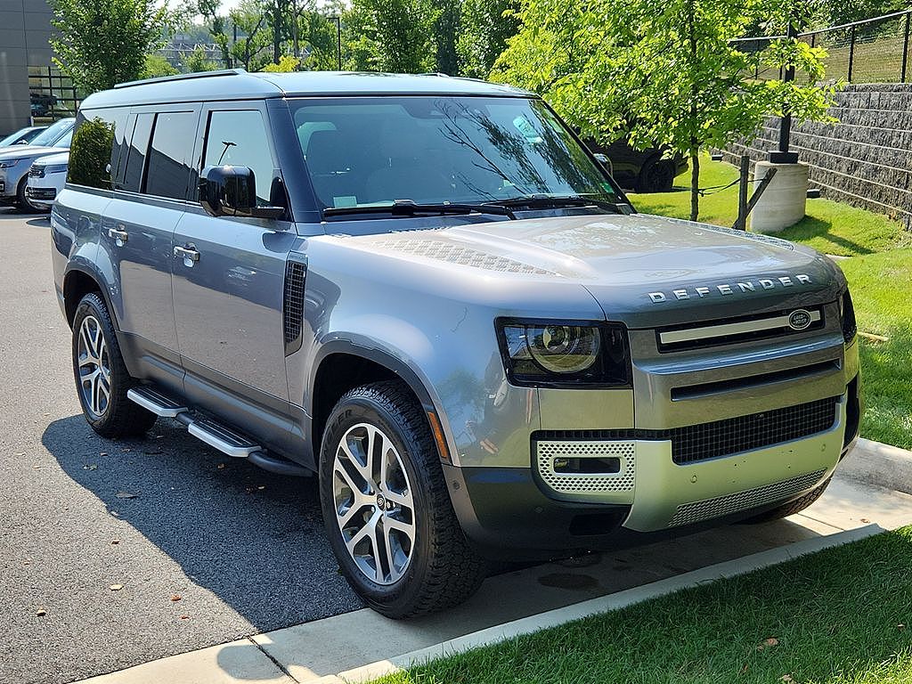2024 Land Rover Defender 130 S
