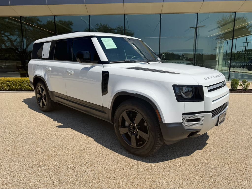 2024 Land Rover Defender 130 P300 S