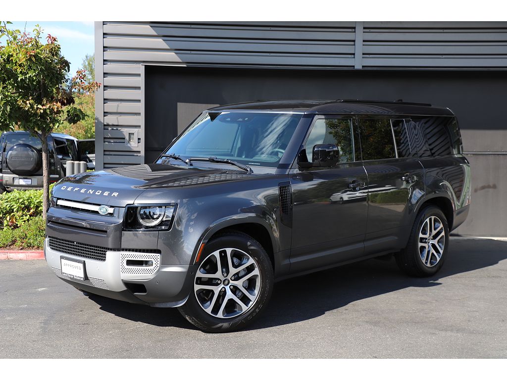 2025 Land Rover Defender 130 S