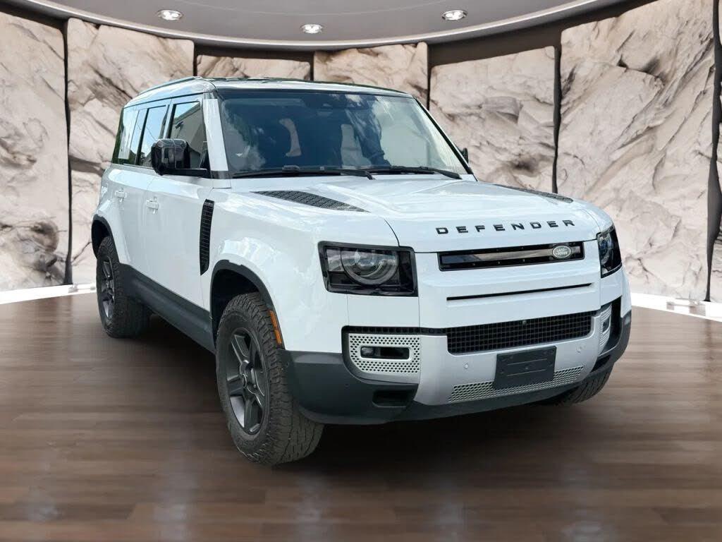 2022 Land Rover Defender 110 P300